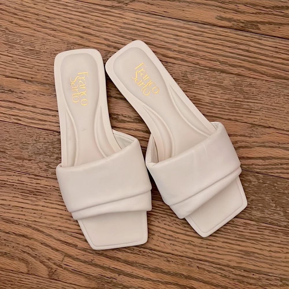 NWT Franco Sarto White Sandals Size 7